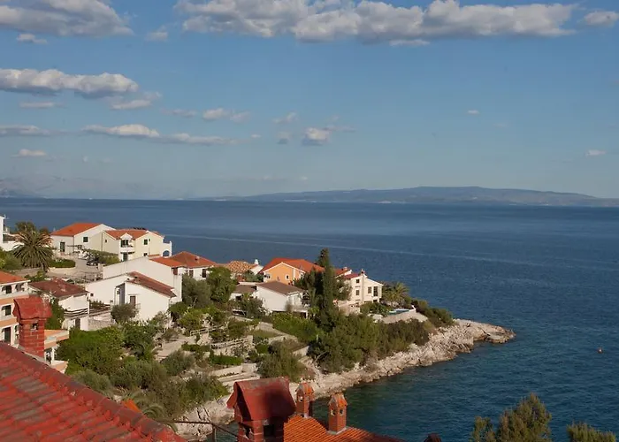 Anamaria Trogir